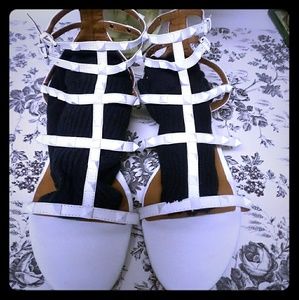 Arturo chiang sandals white ankle strap